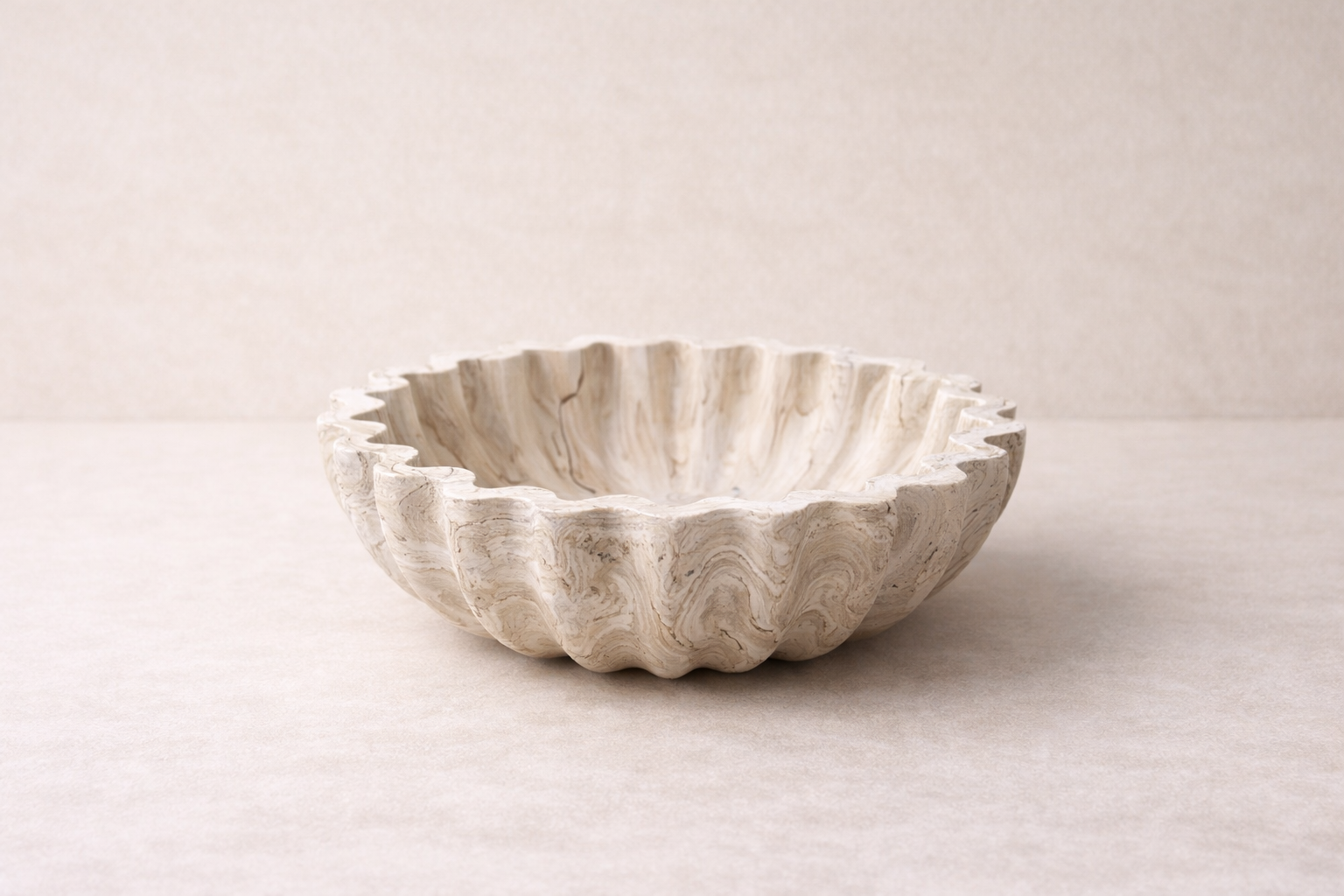 Fluted bowl - Neutral Marble